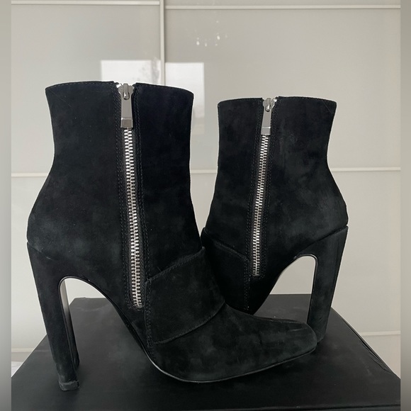 Zara Embellished Boots - Picture 2 of 5